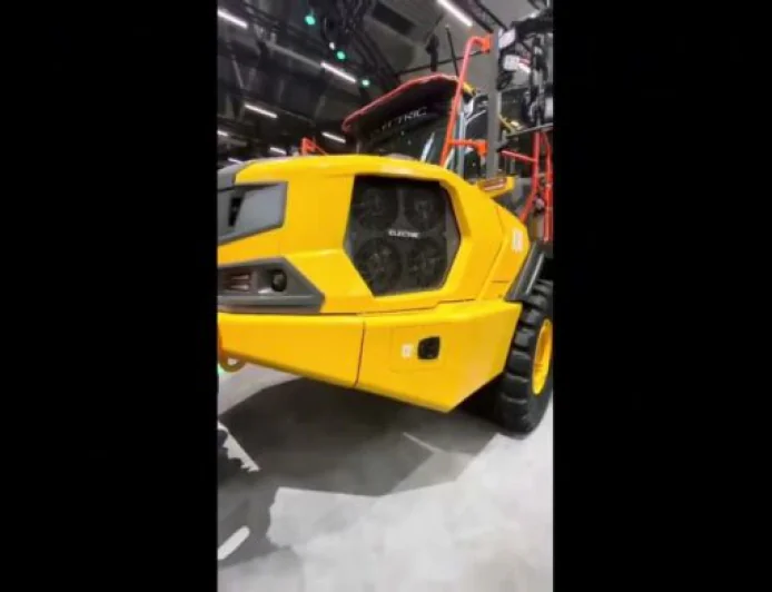 Volvo A30 Electric Articulated Hauler Unveiled